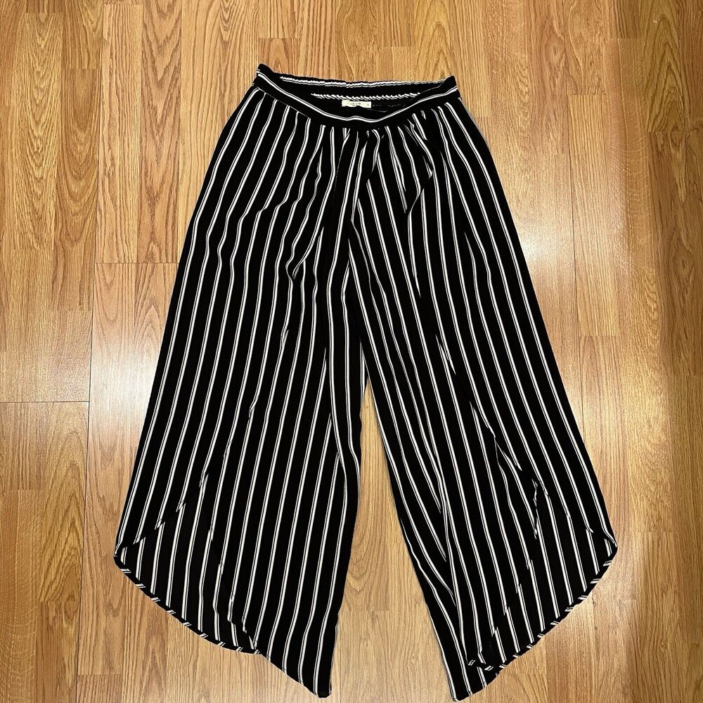 Le Lis summer split leg pants, palazzo dance yoga pants, black and white, size S